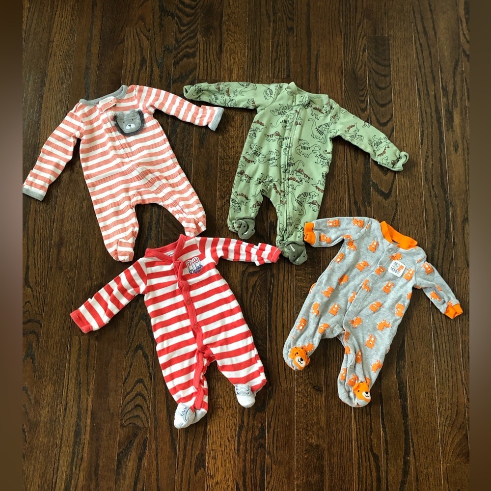 Bundle x4: Carter’s Boys NB Dinos/Lions/Sports/Tigers Footed Cotton One Pieces